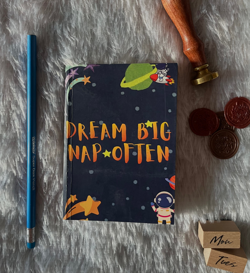 Dream big (Mini Journal) The Antique Treasure (tatjournals)